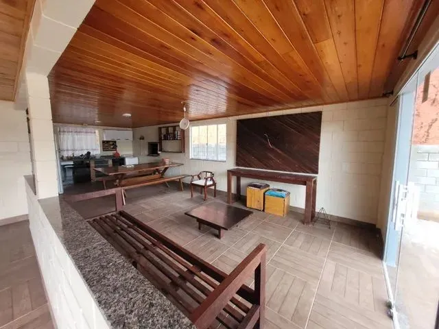 Imagem: Fazenda/Sítio/Chácara para Venda com 250
