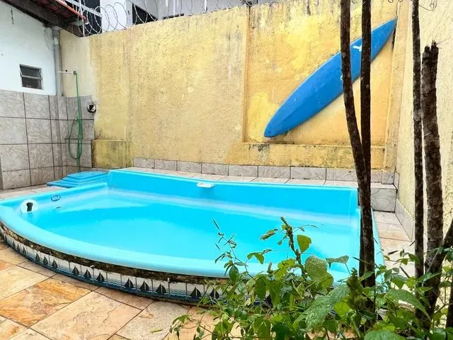 Imagem 11: Casa com 3/4 Sendo 1 Suíte, Piscina e Churrasqueira