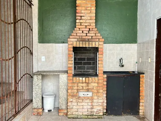 Imagem 13: Casa com 3/4 Sendo 1 Suíte, Piscina e Churrasqueira