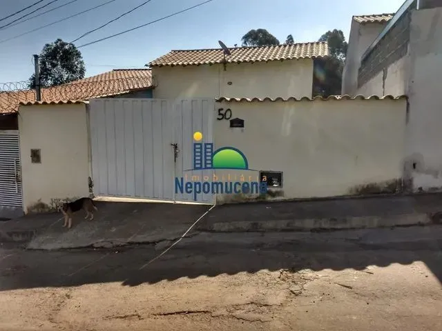 Imagem: Casa com 2 Dormitórios À Venda em Nepomuceno