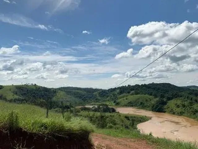 Imagem: Ka- Vendo Terreno a 20 Minutos de Aruja