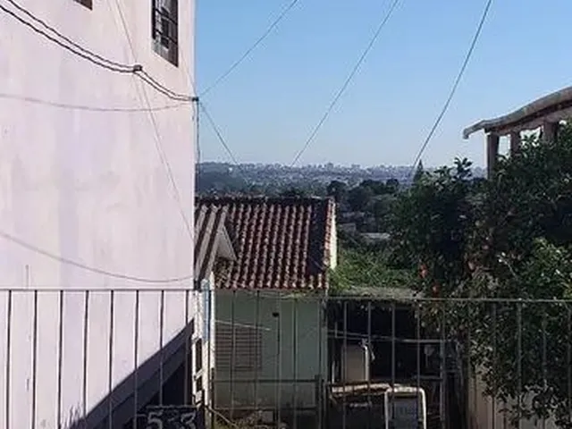 Imagem 2: Vendo Ponto Comercial com Duas Casas no Terreno