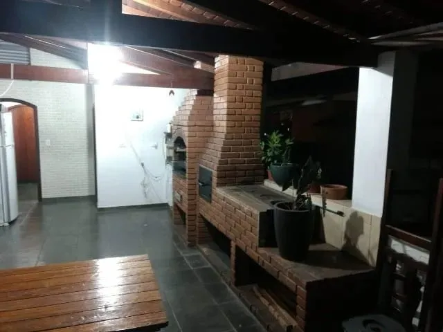 Imagem: Casa com Dormitorios em Vila Eldízia