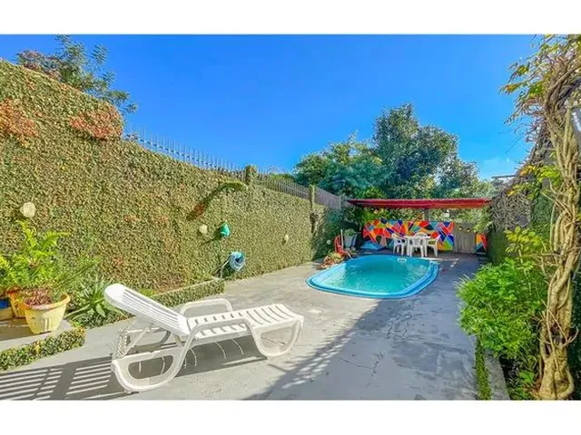 Imagem: Casa Dois Dormitorios com Piscina
