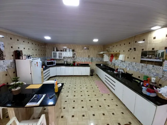Imagem: Linda Casa com Escritório Mobiliado na