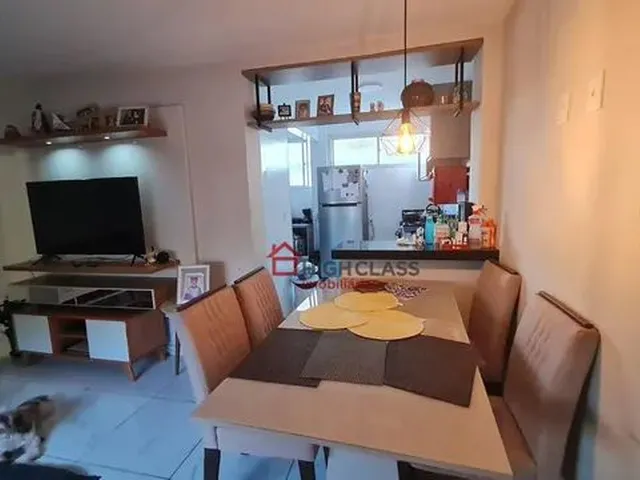 Imagem: Apartamento com 2 Dormitórios À Venda