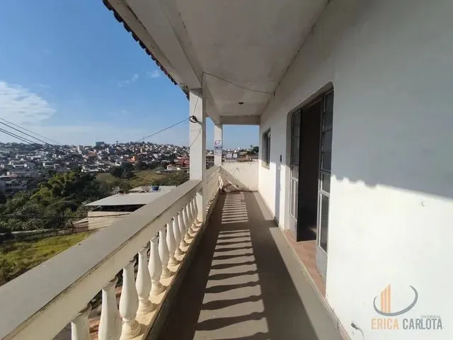 Imagem: Apartamento a Venda de 03 Quartos Bairro