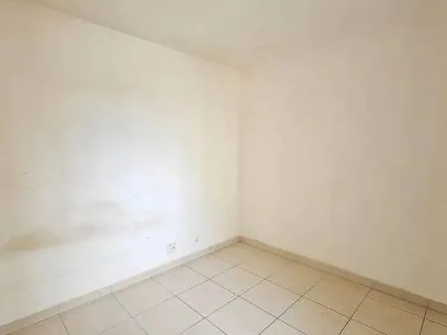 Imagem 3: Cond. Brisas do Parque. Alugo Apto com 72M2, 2 Quartos Sendo 1 Suite. Climatizado