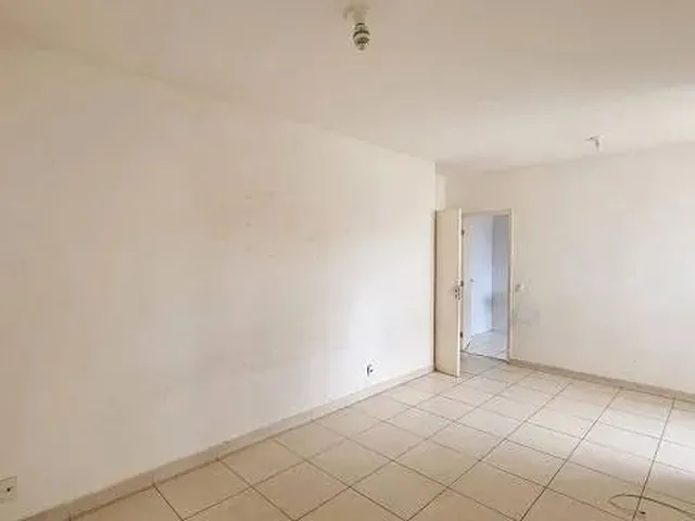 Imagem 13: Cond. Brisas do Parque. Alugo Apto com 72M2, 2 Quartos Sendo 1 Suite. Climatizado