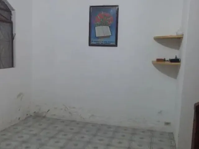 Imagem 2: Sobrado com Barracão nos Fundos