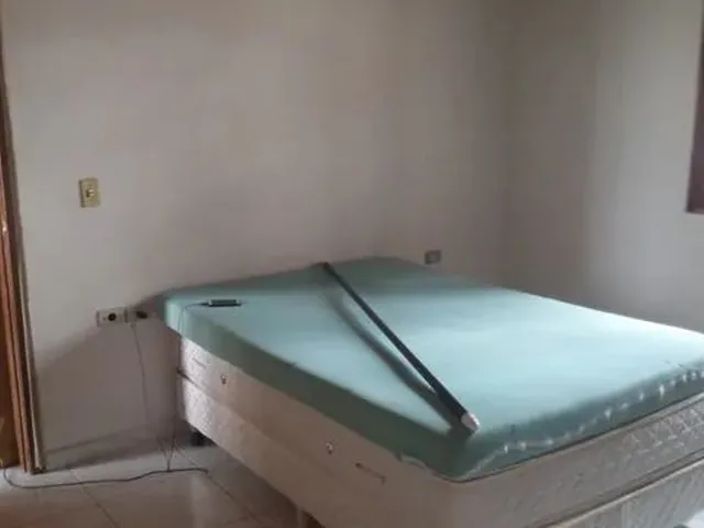 Imagem 7: Sobrado com Barracão nos Fundos