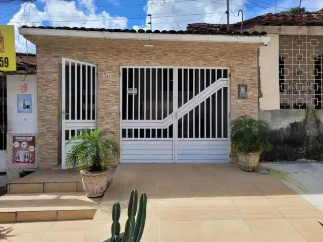 Imagem: Casa Grande e Espaçosa para Venda