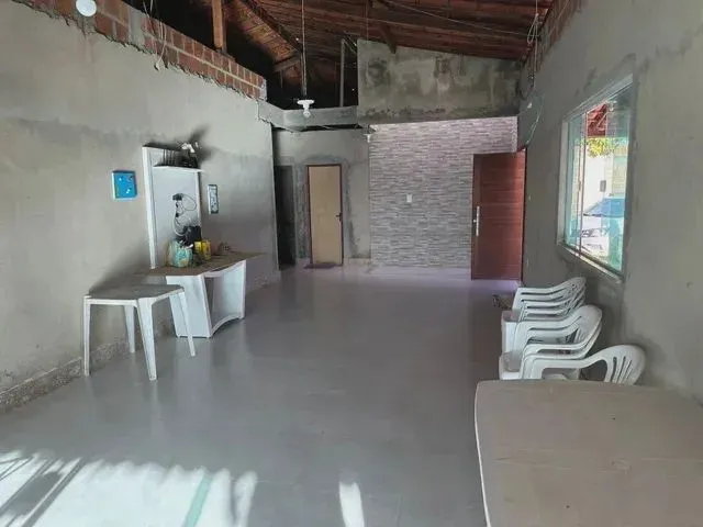 Imagem 2: Casa para Venda Tem 200 Metros Quadrados com 3 Quartos em Jardim São Paulo - Recife - Pe