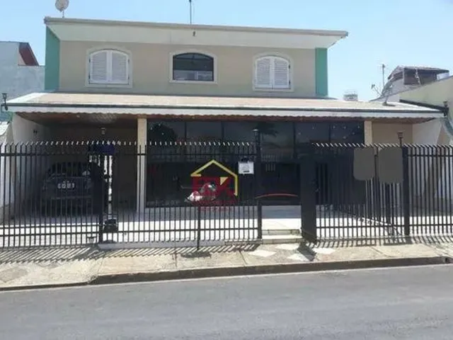 Imagem: Casa com 4 Dormitórios Sendo 1Suíte no