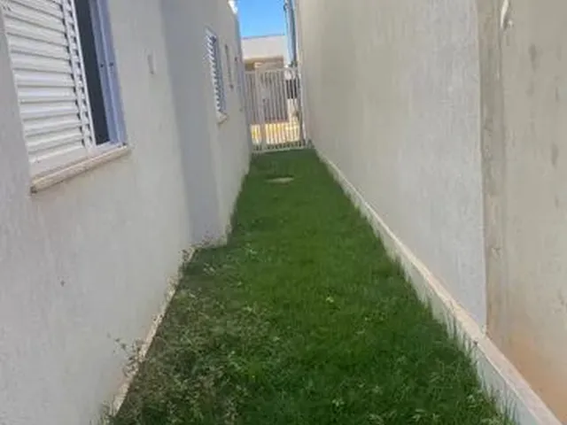 Imagem 2: Casa Térrea com 3 Quartos Sendo 1 Suíte Á Venda no Condomínio Sicília Residence!