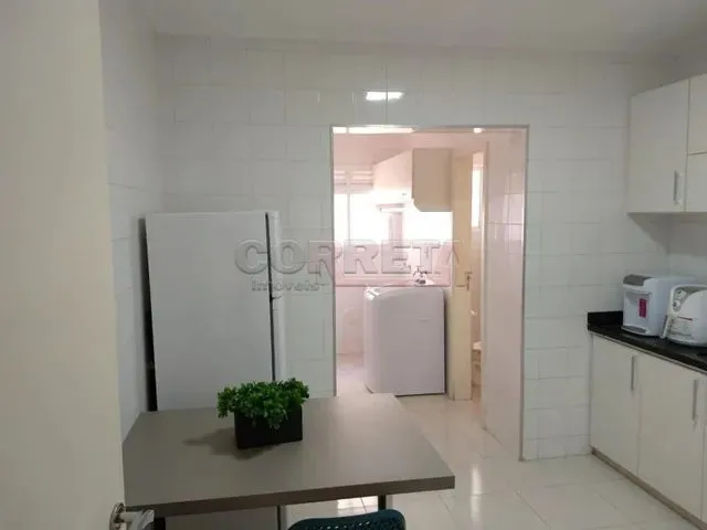 Imagem: Araçatuba - Apartamento - Parque Baguaçu