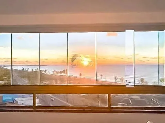 Imagem 6: Cobertura de Luxo com Vista Privilegiada do Mar - Infraestrutura Completa e Localização