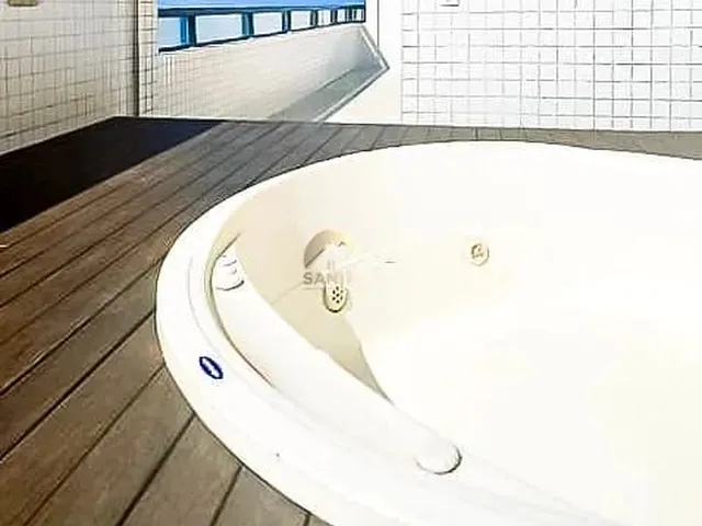 Imagem 12: Cobertura de Luxo com Vista Privilegiada do Mar - Infraestrutura Completa e Localização