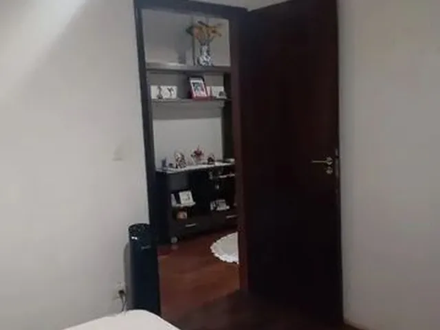 Imagem 3: Aluga-Se Quarto Mobiliado