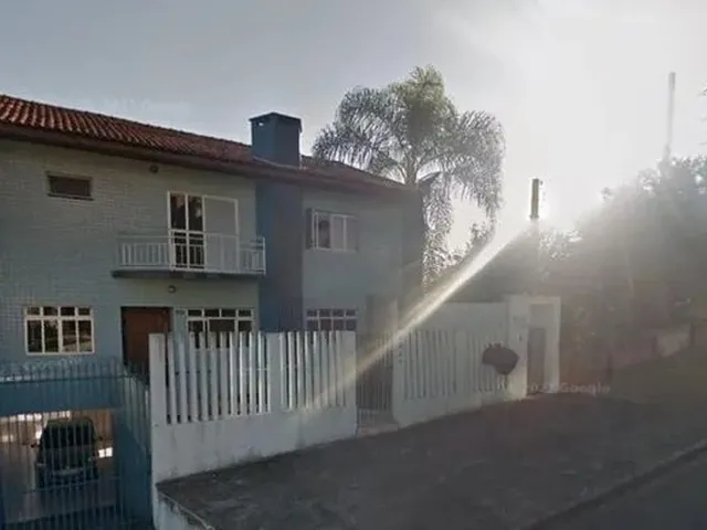 Imagem: Lindo e Amplo Sobrado no Bairro Mercês