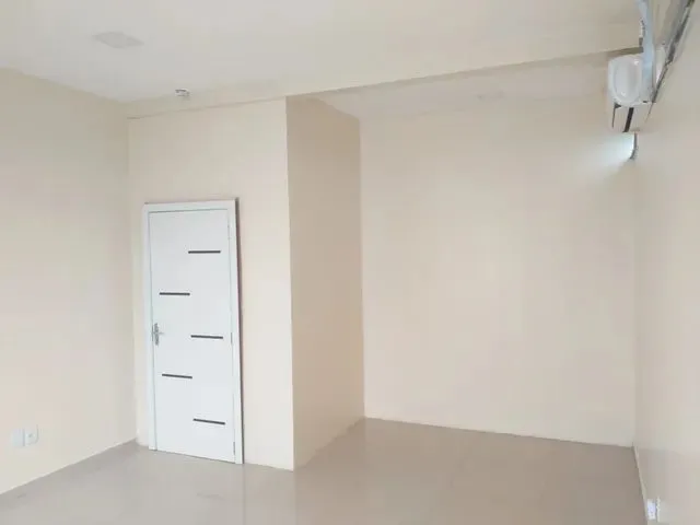 Imagem 5: Aluga-Se: Salas Comerciais em Prédio Comercial na Av. Centenário no Bairro Cinturão