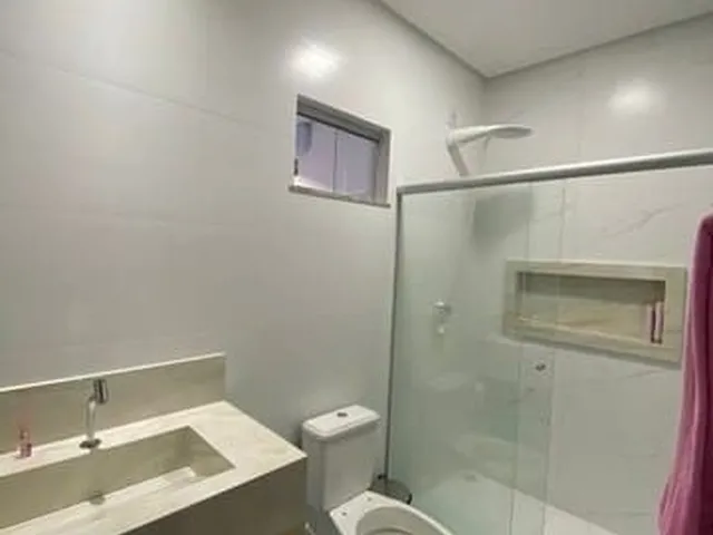 Imagem 12: R. Vendo Casa Recém Construída
