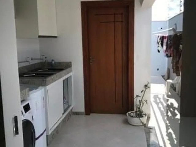 Imagem 5: R. Vendo Casa Recém Construída