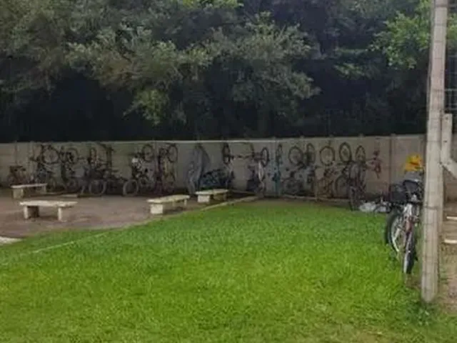 Imagem 2: Pelotas - Apartamento Padrão - Areal