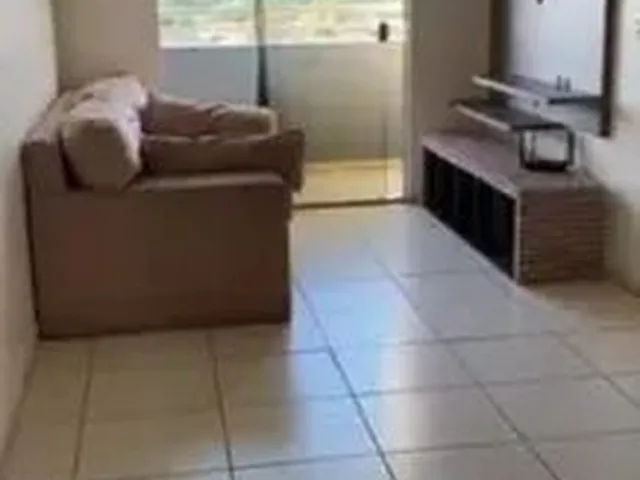 Imagem: O apartamento possui 2 Dormitórios, 1 Banheiro e está