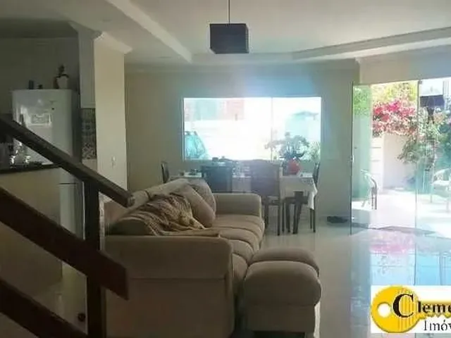 Imagem: Vendo Casa Duplex com 4 Quartos, 2 Suítes