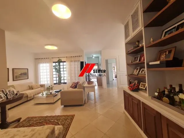 Imagem 1: Casa Terrea de 3 Dormitorios a Venda Itacorubi Florianopolis 176 Metros