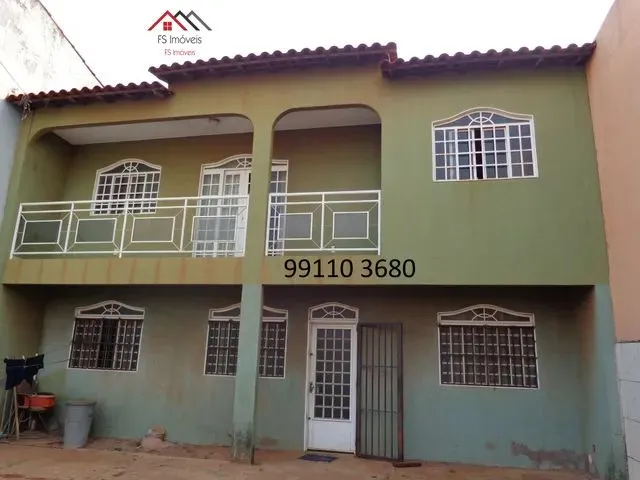 Imagem 3: Qd 101 Ótimo Sobrado 3 Quartos/2 Suites Lote Semi Comercial em Recanto das Emas