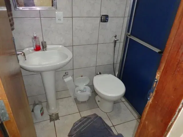 Imagem 12: Qd 101 Ótimo Sobrado 3 Quartos/2 Suites Lote Semi Comercial em Recanto das Emas