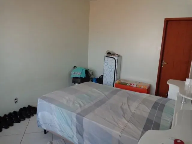 Imagem 9: Qd 101 Ótimo Sobrado 3 Quartos/2 Suites Lote Semi Comercial em Recanto das Emas