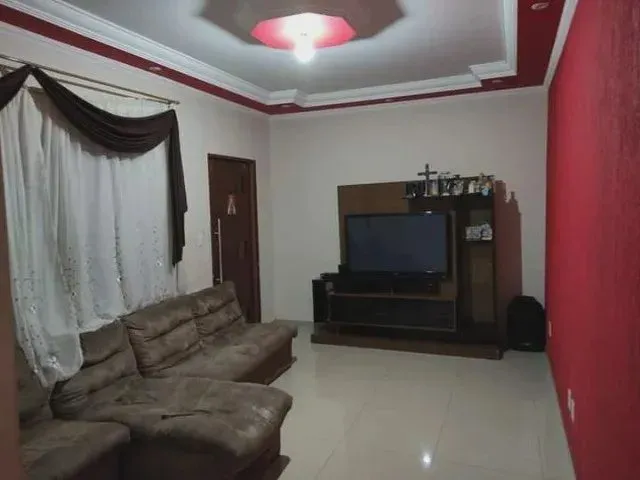 Imagem 3: Casa Linda em Cidade Continental - Europa