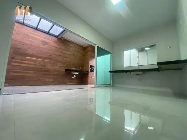 Imagem 6: Casa com 3 Dormitórios À Venda, 107 M² por R$ 300.000,00 - Setor Tropical