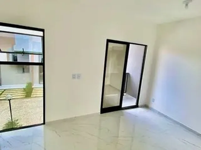 Imagem 2: Aluga-Se Belíssima Casa Dúplex em Condomínio Fechado no Eusébio, 3 Quartos