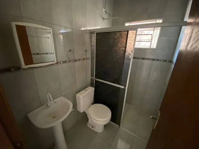 Imagem 6: Alugo - Casa com 4 Quartos no Milton Gavetti