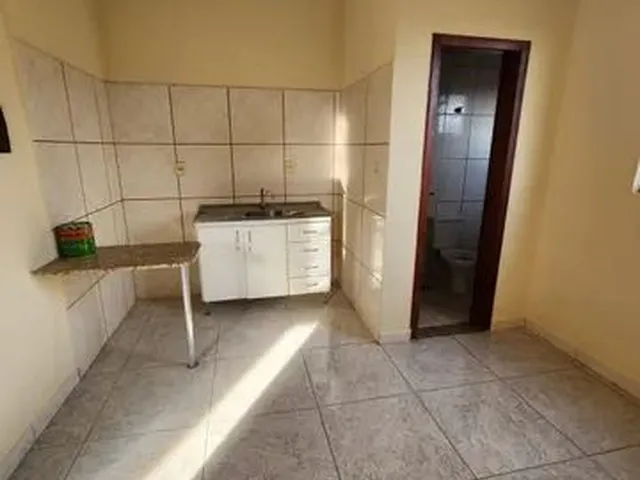 Imagem 2: Excelente Quitinete 30M² no Bairro santa Cruz Industrial