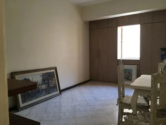 Imagem: Alugo Conjugado em Copacabana Quadra da