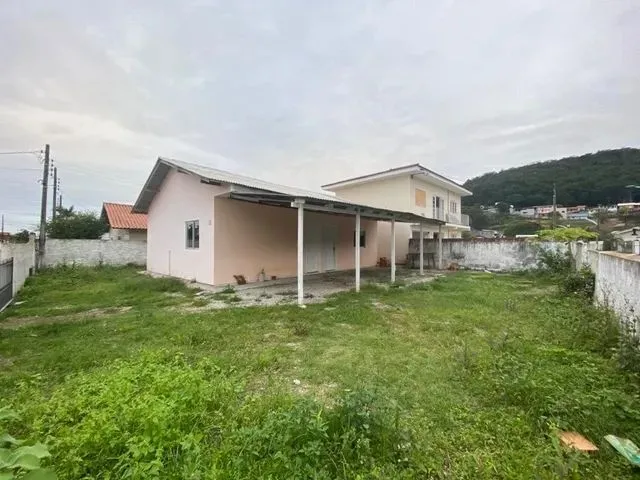 Imagem: Casa 02 Quartos Fundos 80M²