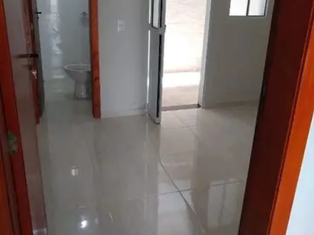 Imagem: A kitnet possui 1 Dormitório, 1 Banheiro, 1 Vaga na
