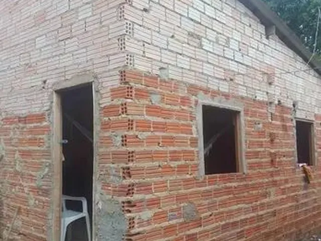 Imagem: Vendo Estas 2 Casas no Jua Quadra 20,Lado