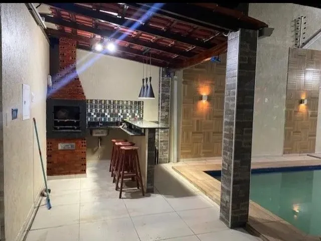 Imagem 9: Vendo Casa Duplex , Cidade Nova em Rua Pública