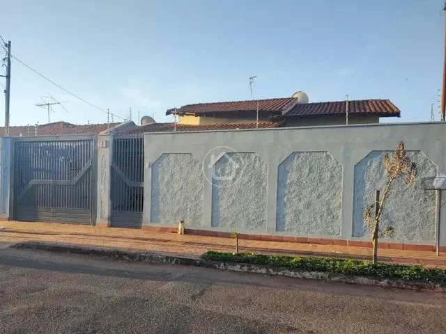 Imagem: Casa com 3 Dormitórios na Vila Palmira