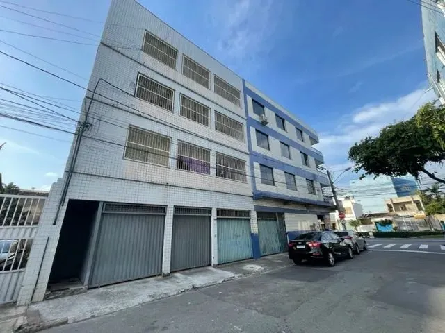 Imagem 5: Prédio/Edifício Inteiro para Venda com 855 Metros Quadrados com 15 Quartos