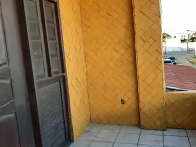 Imagem 2: Oportunidade Casa com 4 dormitórios