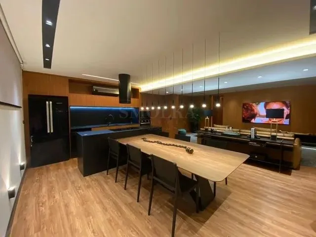 Imagem 11: Cobertura para Venda com 224 Metros Quadrados com 2 Quartos em Itacorubi - Florianópolis
