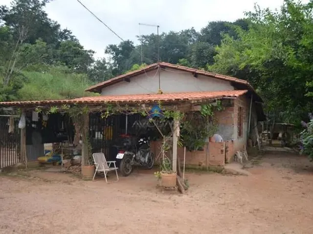 Imagem: Casa com 3 Dormitórios À Venda em Brumadinho