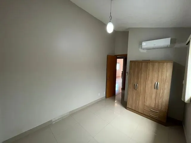 Imagem 14: Vendo Casa Condomínio Vertentes do Tarumã com 3 Quartos